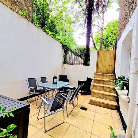 Spacious & Cosy 2 Bedroom Home Plus 2 Sofa-Beds With Private Entrance And Back Patio, 3 Min Walk To Earl'S Court Station London Ngoại thất bức ảnh